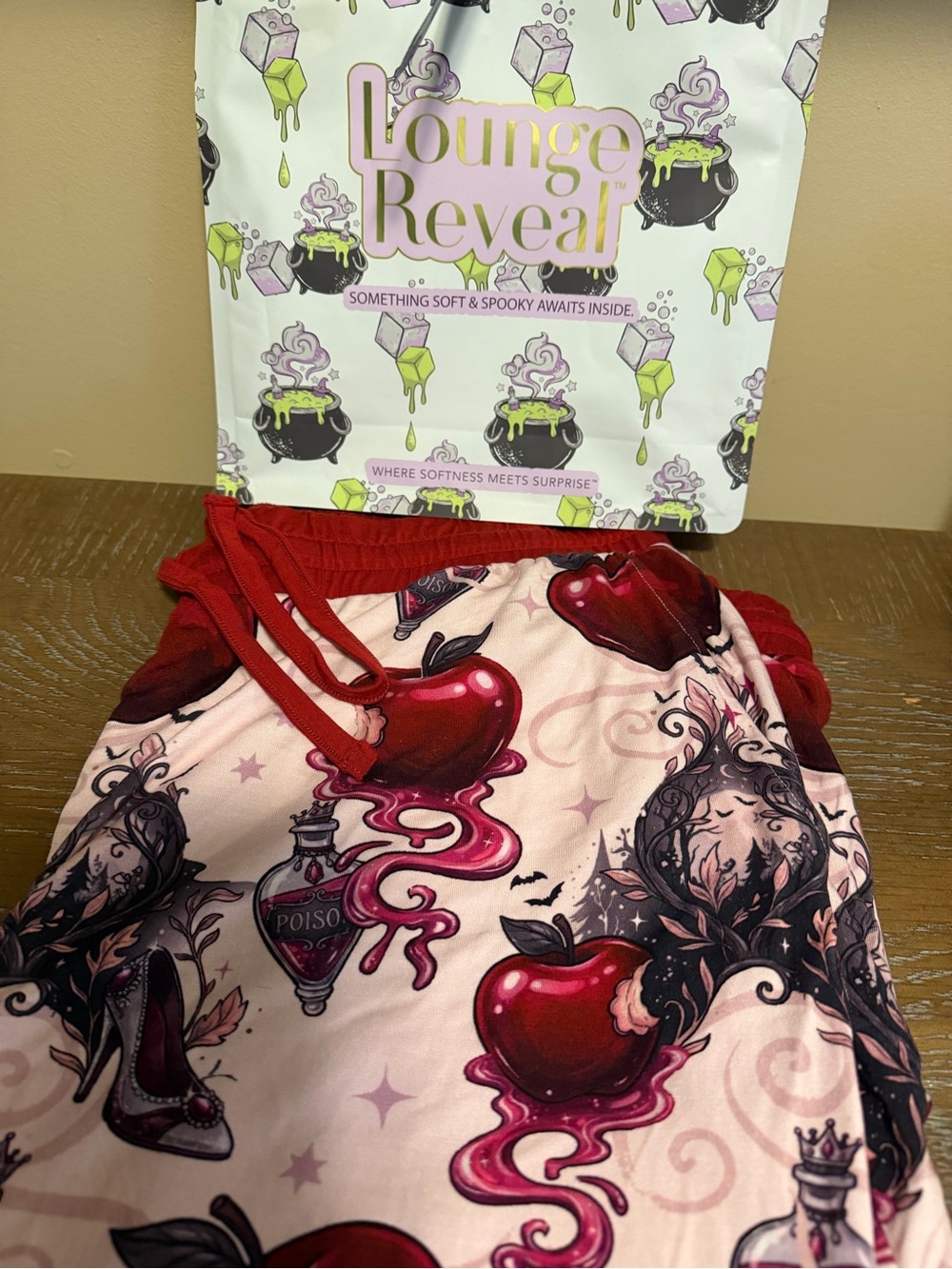 Bomb Party Ultra Rare Poison Apple Runway Loungewear